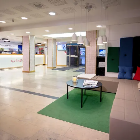 Hotel Original Sokos Vaakuna 4*