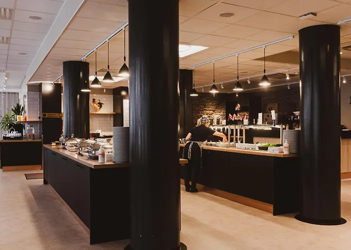 Original Sokos Vaakuna 4* بوري